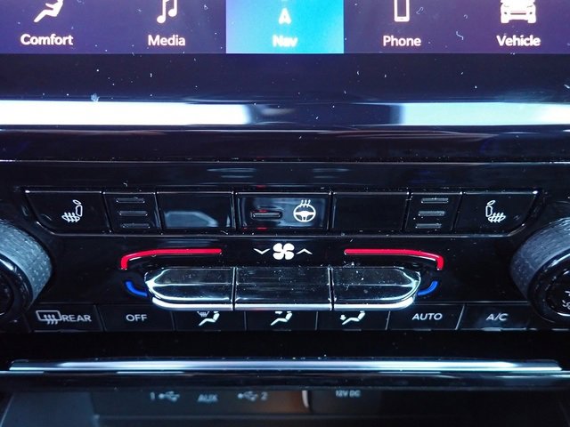 Certified 2024 Jeep Grand Cherokee Limited image 22