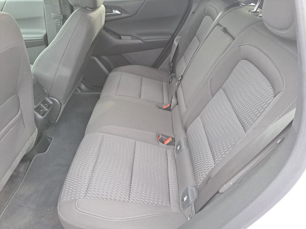 Certified 2025 Chevrolet Equinox LT FWD image 14
