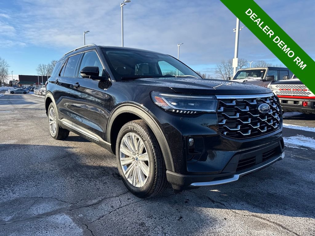 Used 2025 Ford Explorer Platinum w/ LUX Leather Package image 4