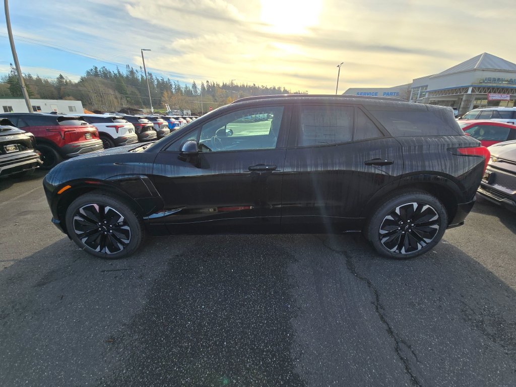 New 2026 Chevrolet Blazer EV RS w/ Super Cruise Package FWD image 8