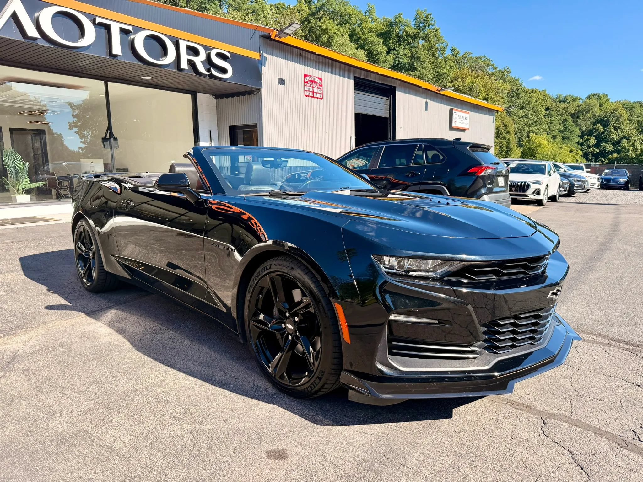 Used 2019 Chevrolet Camaro SS RWD image 15