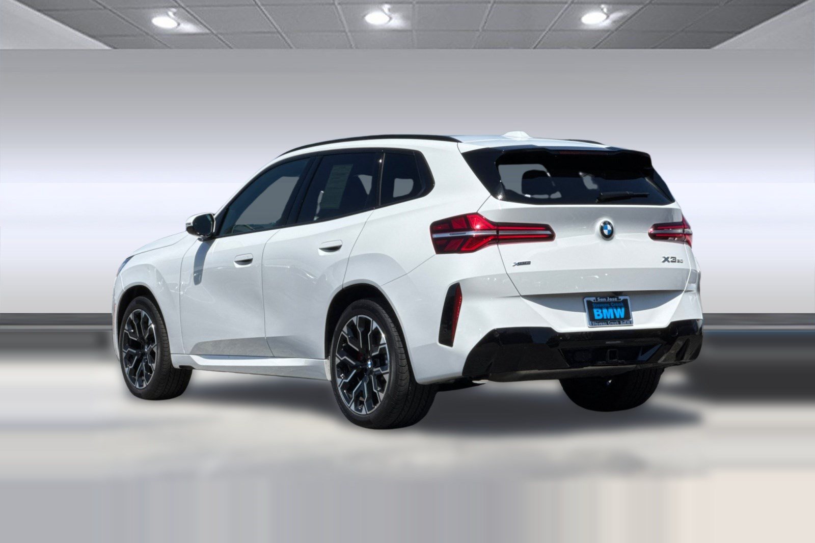 Used 2026 BMW X3 xDrive30i w/ Premium Package AWD/4WD image 3