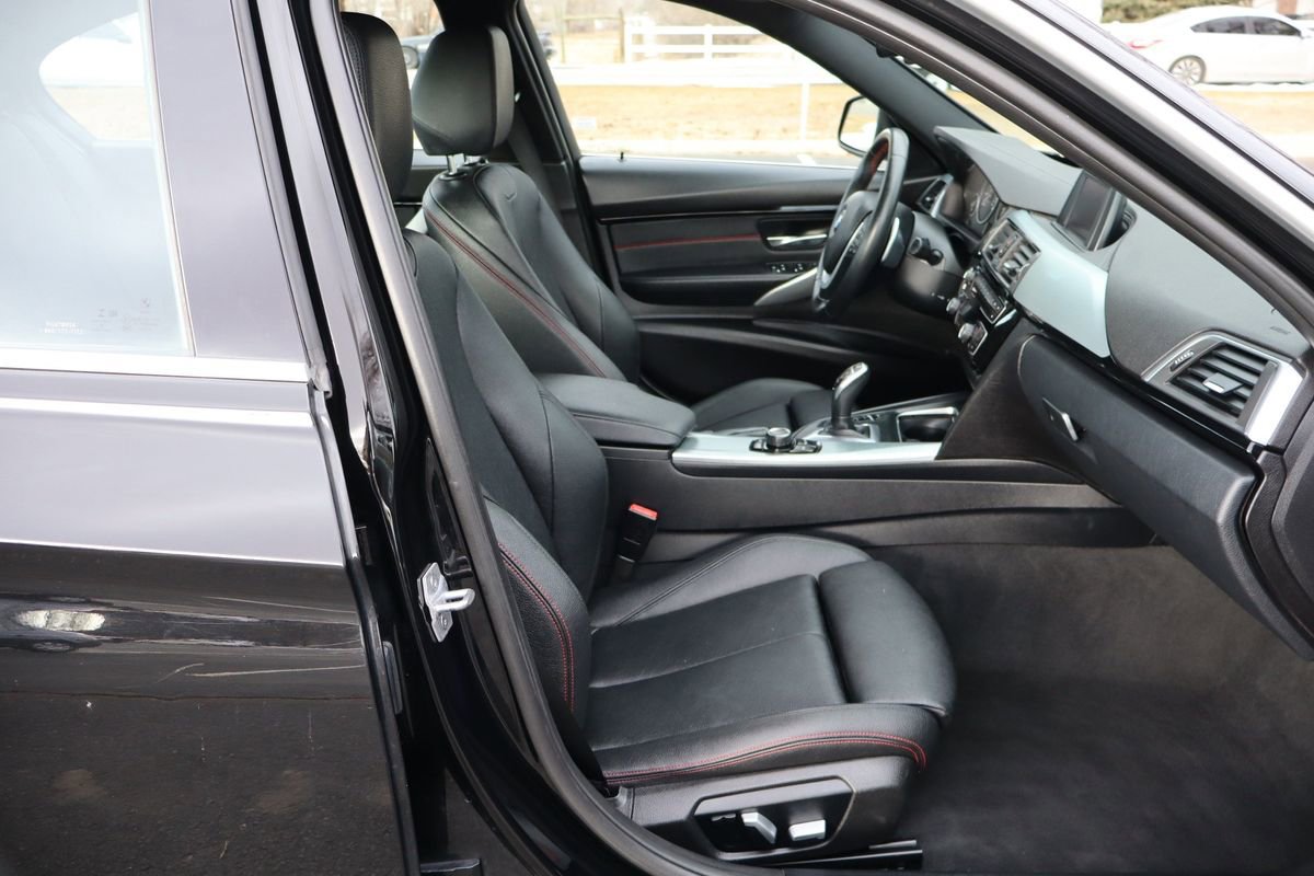 Used 2018 BMW 330i Sedan image 22