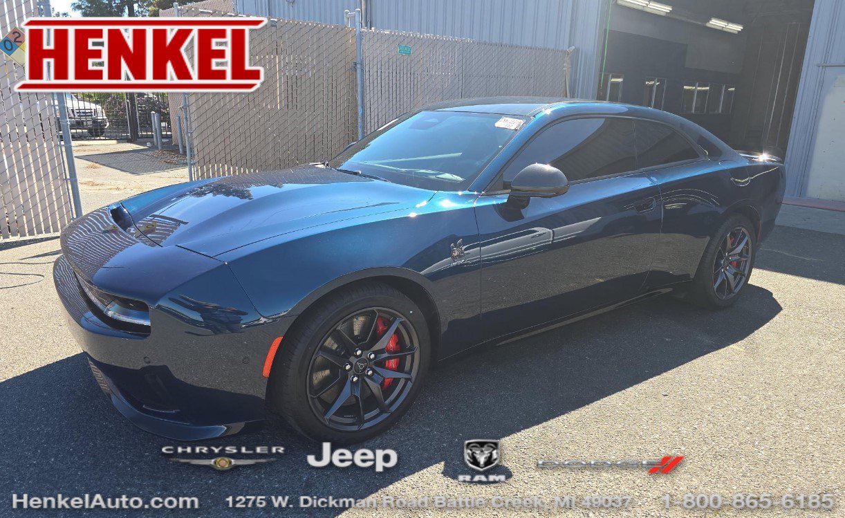 Used 2024 Dodge Charger Daytona Scat Pack w/ Plus Group image 1