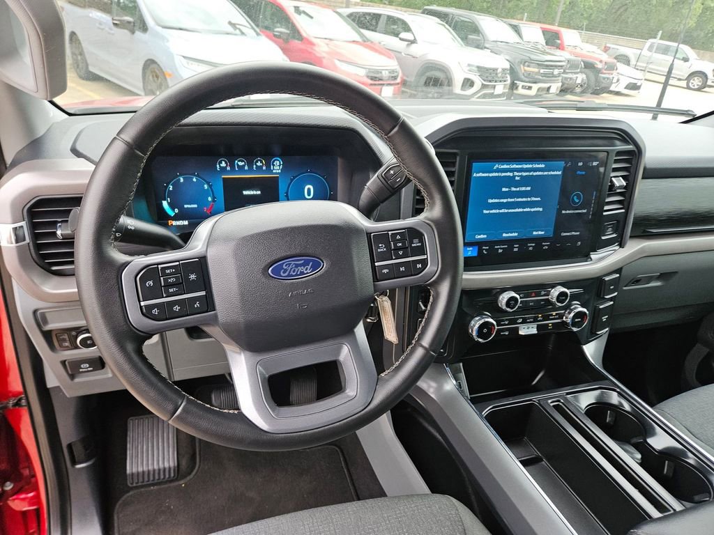 Used 2025 Ford F150 XLT w/ Equipment Group 301A Standard AWD/4WD image 17