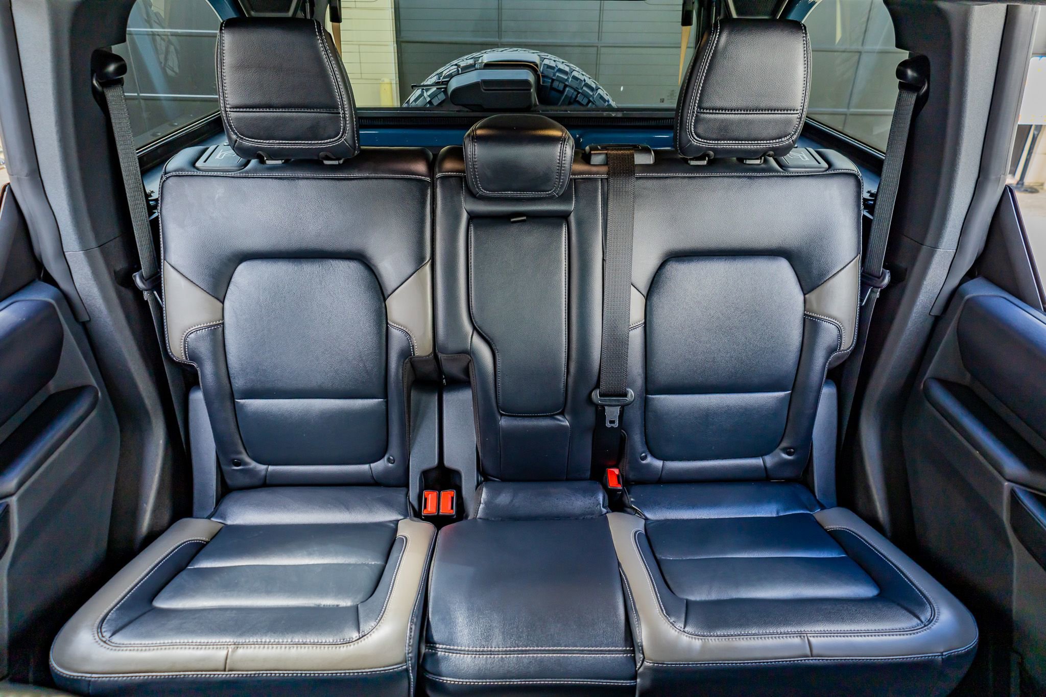 Used 2025 Ford Bronco Outer Banks AWD/4WD image 34