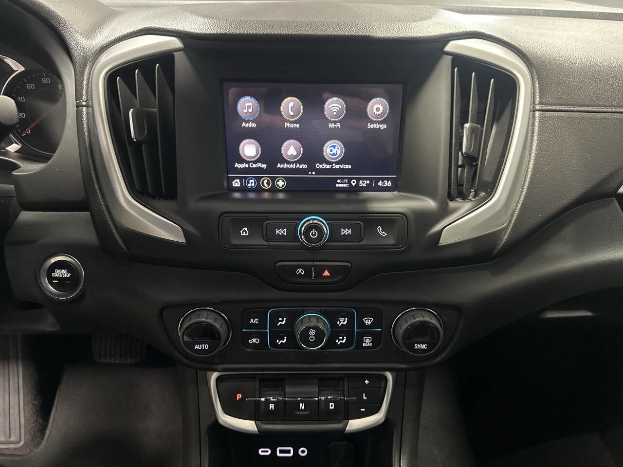 Used 2023 GMC Terrain SLE w/ Driver Convenience Package image 18