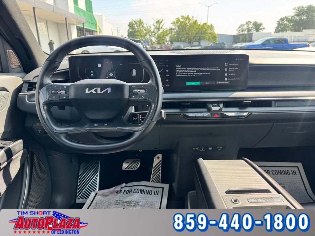 Used 2024 Kia EV9 GT-Line AWD/4WD image 32