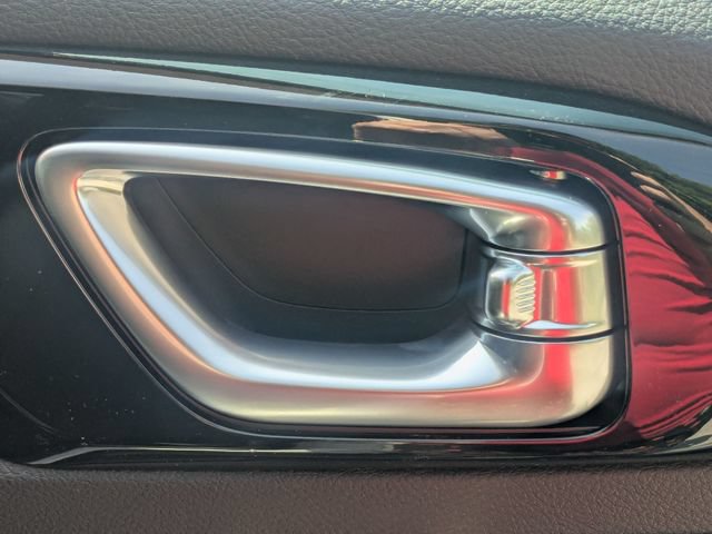 New 2026 Jeep Compass Latitude AWD/4WD image 33