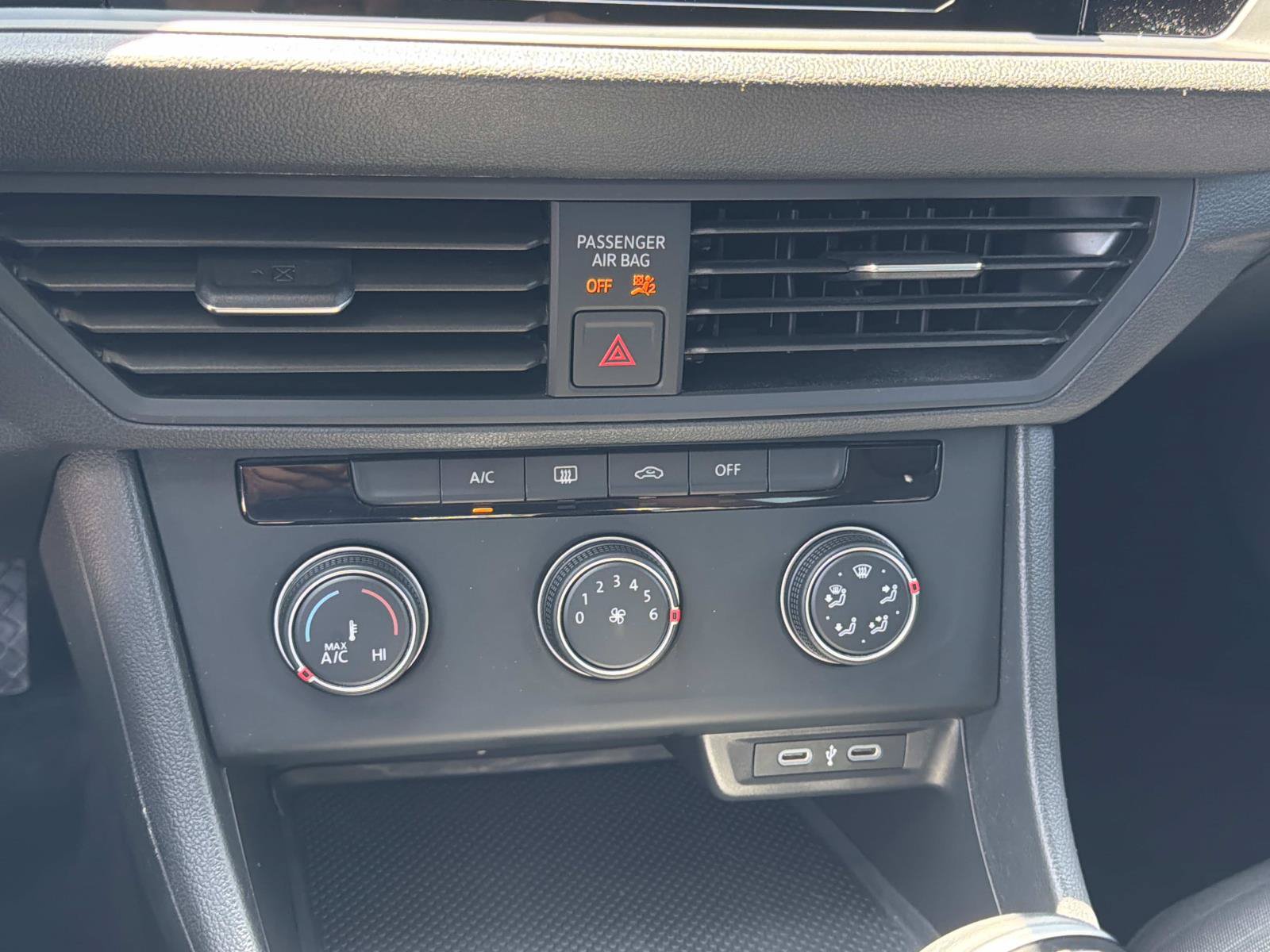 Certified 2024 Volkswagen Jetta S FWD image 21