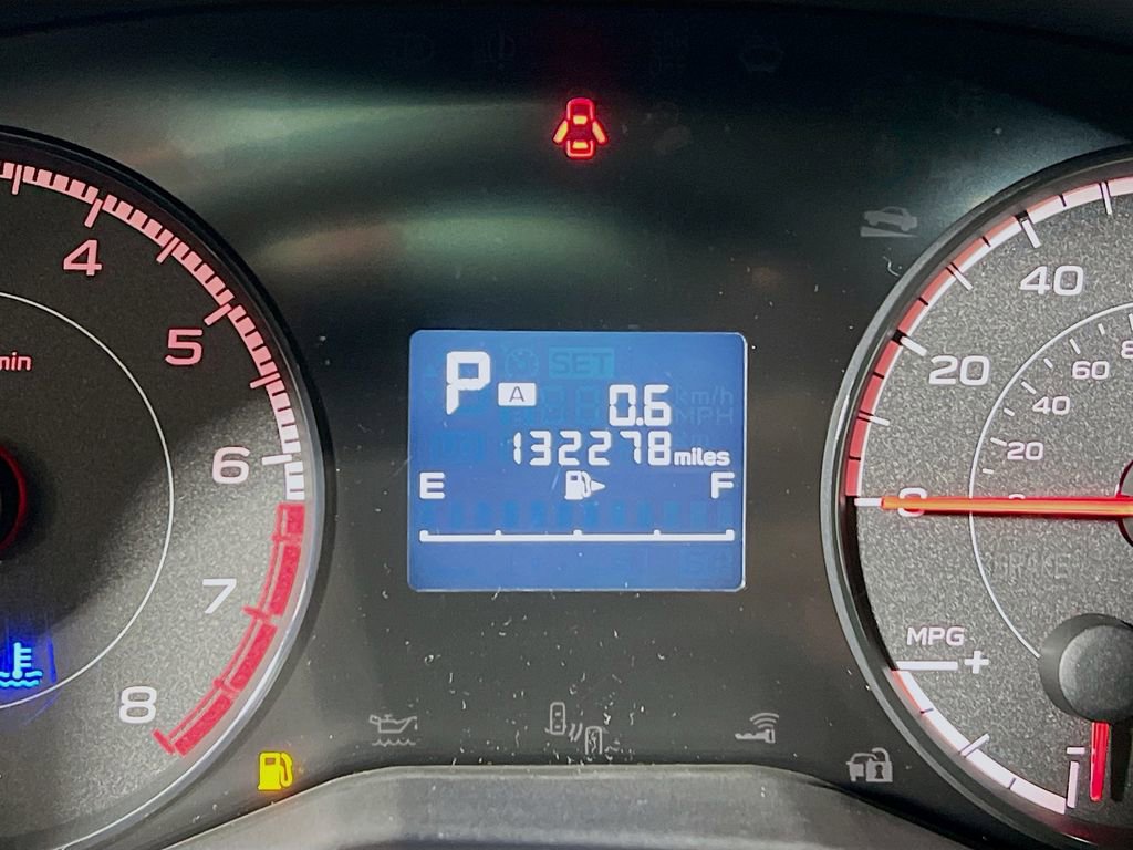 Used 2018 Subaru Impreza 2.0i Premium image 12