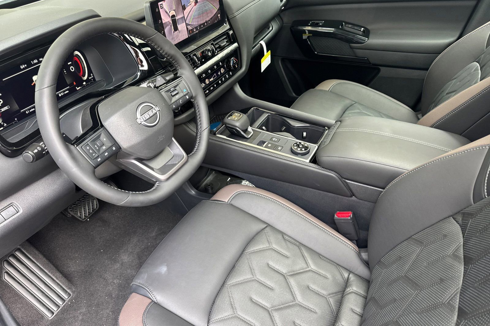 New 2026 Nissan Pathfinder Platinum AWD/4WD image 10