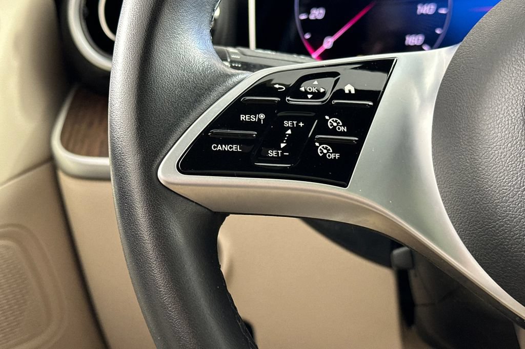 Certified 2025 Mercedes-Benz C 300 Sedan image 28
