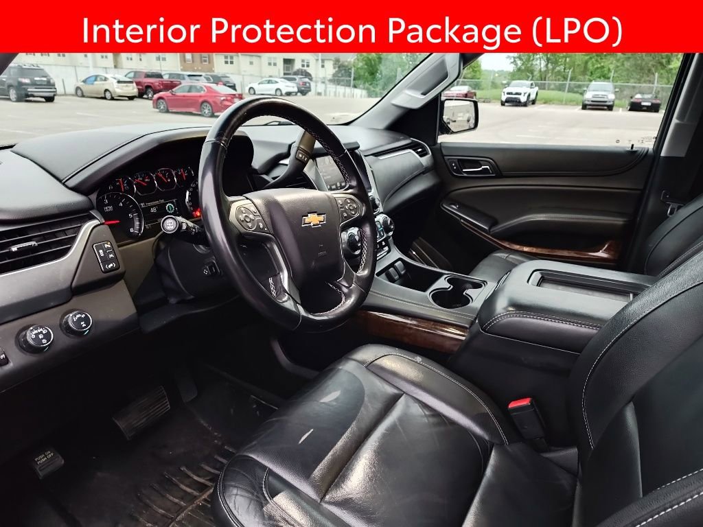 Used 2019 Chevrolet Suburban LT w/ Luxury Package AWD/4WD image 10