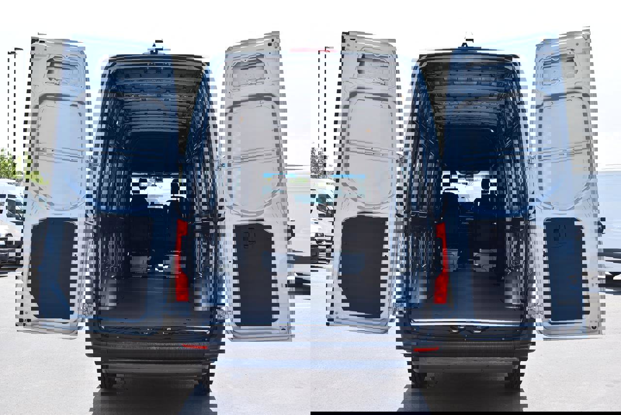 New 2025 Mercedes-Benz Sprinter 2500 image 7