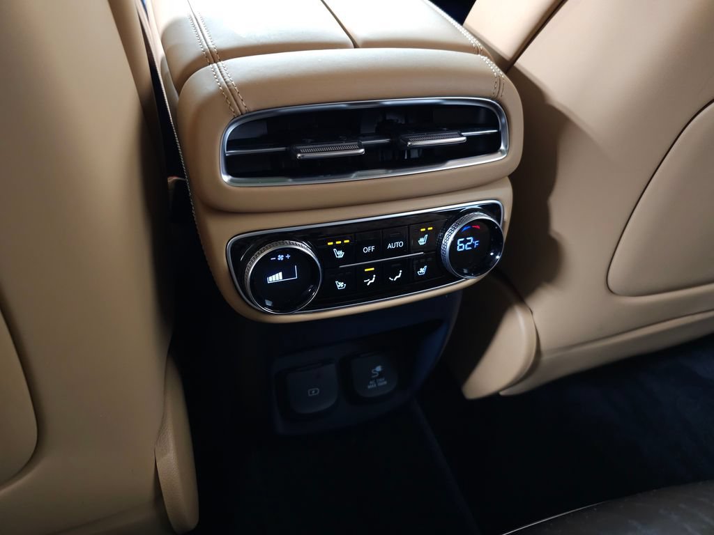 Used 2024 Genesis GV80 3.5T Prestige Signature AWD/4WD image 42