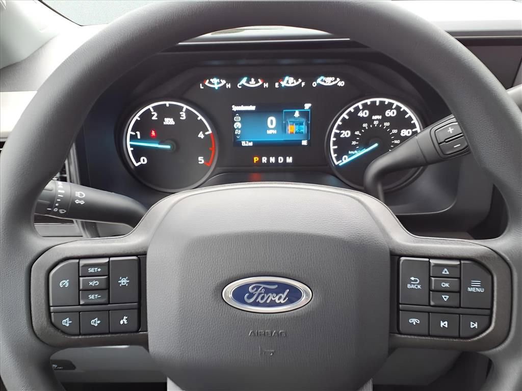 New 2026 Ford F550 2WD Regular Cab Super Duty image 11