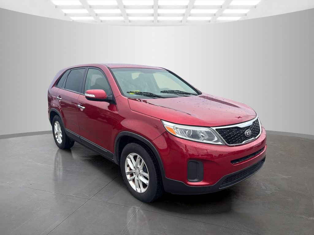 Used 2014 Kia Sorento LX FWD image 2