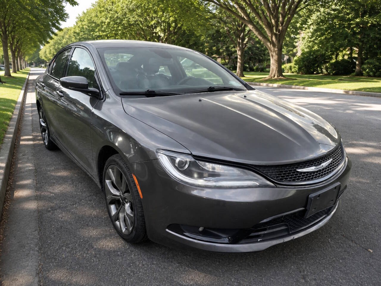 Used 2016 Chrysler 200 S w/ Comfort Group