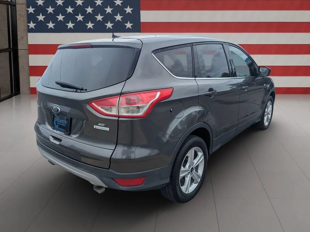 Used 2016 Ford Escape SE FWD image 5
