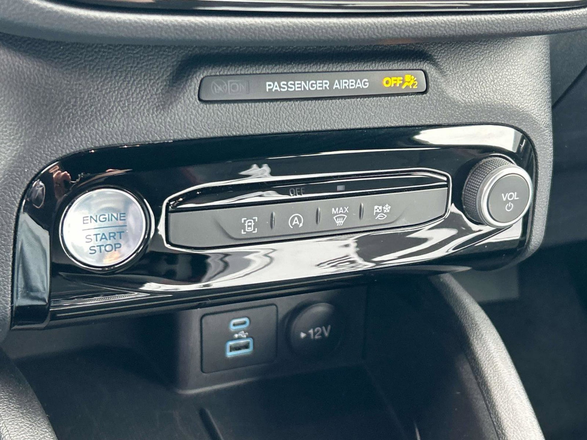 Used 2023 Ford Escape ST-Line w/ Tech Pack #1 image 35