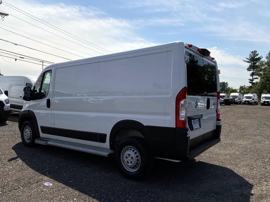 Used 2025 RAM ProMaster 2500 w/ U-Haul Equipment Group FWD image 7