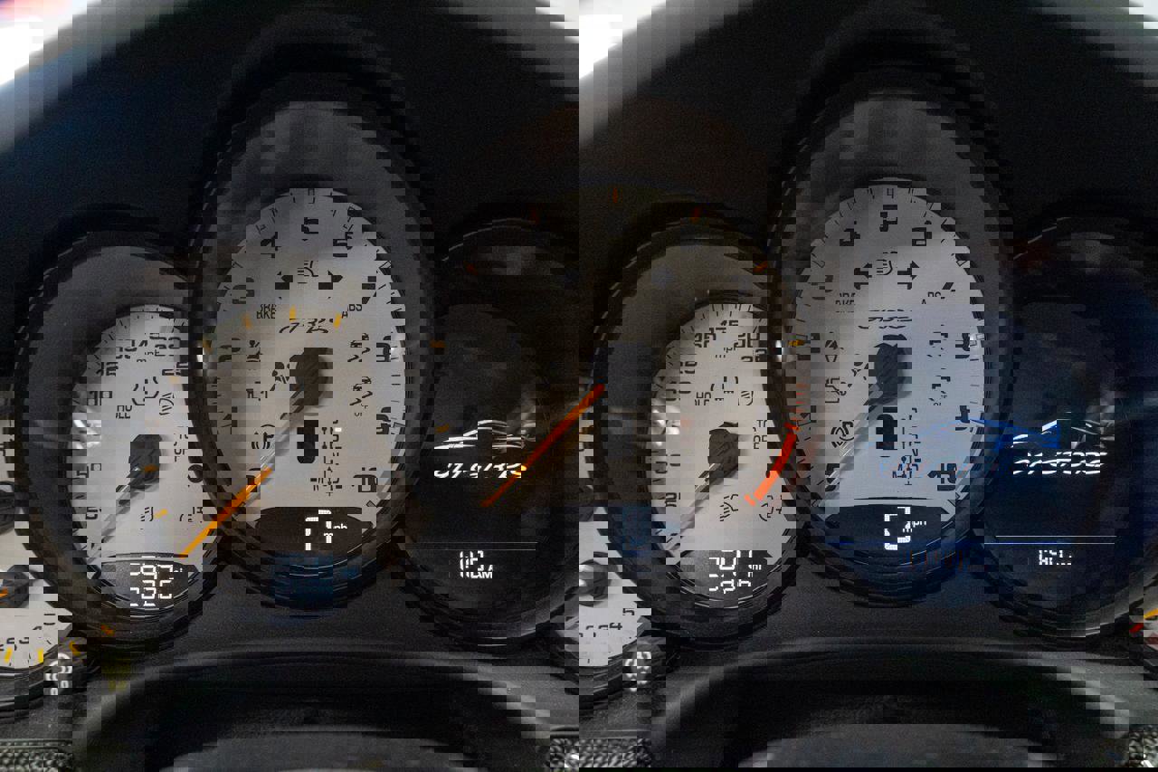 Used 2019 Porsche 911 GT3 RS image 9