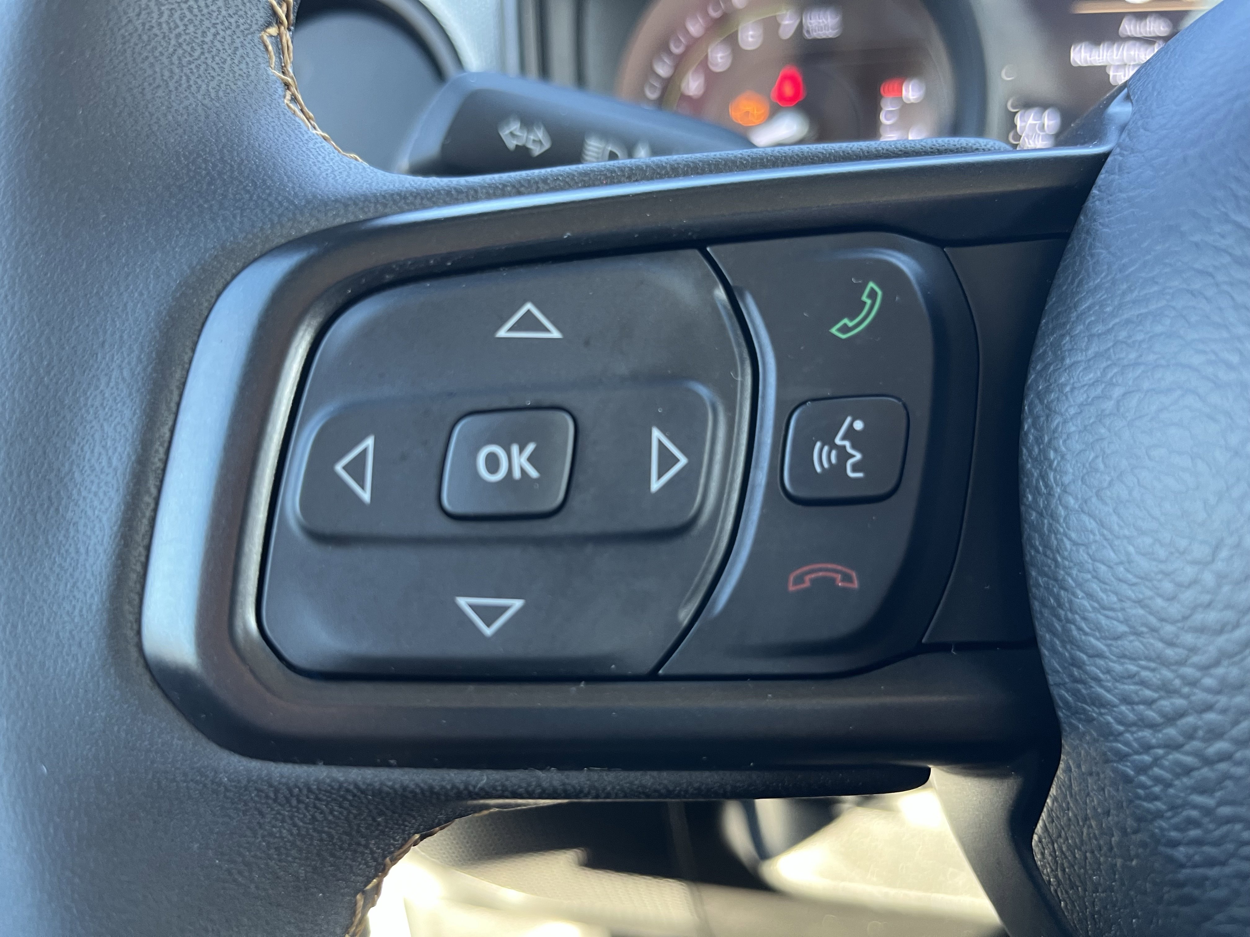 Used 2024 Jeep Wrangler Unlimited w/ Convenience Group image 21