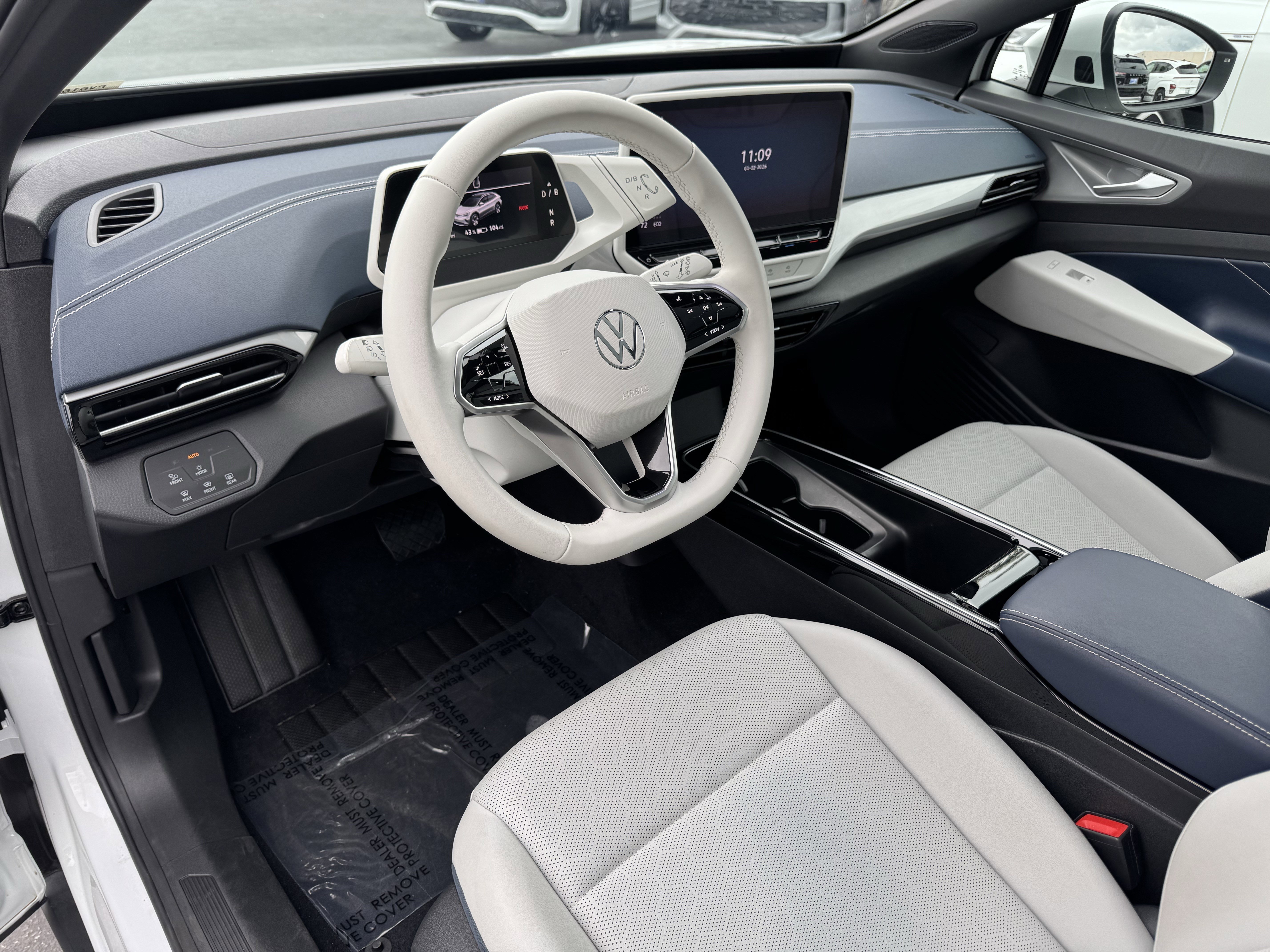 Certified 2023 Volkswagen ID.4 Pro S Plus image 16