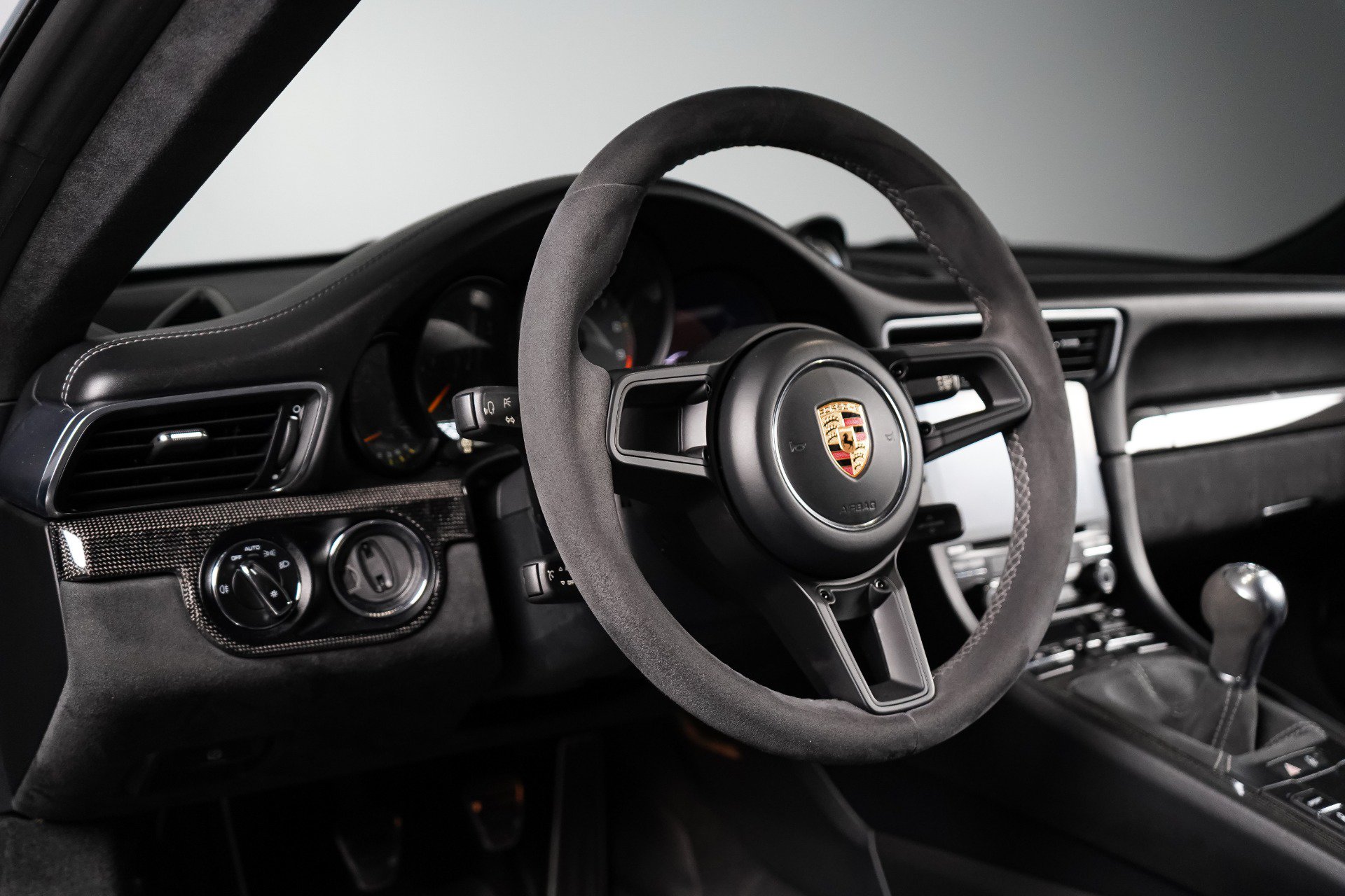 Used 2018 Porsche 911 GT3 RWD image 76