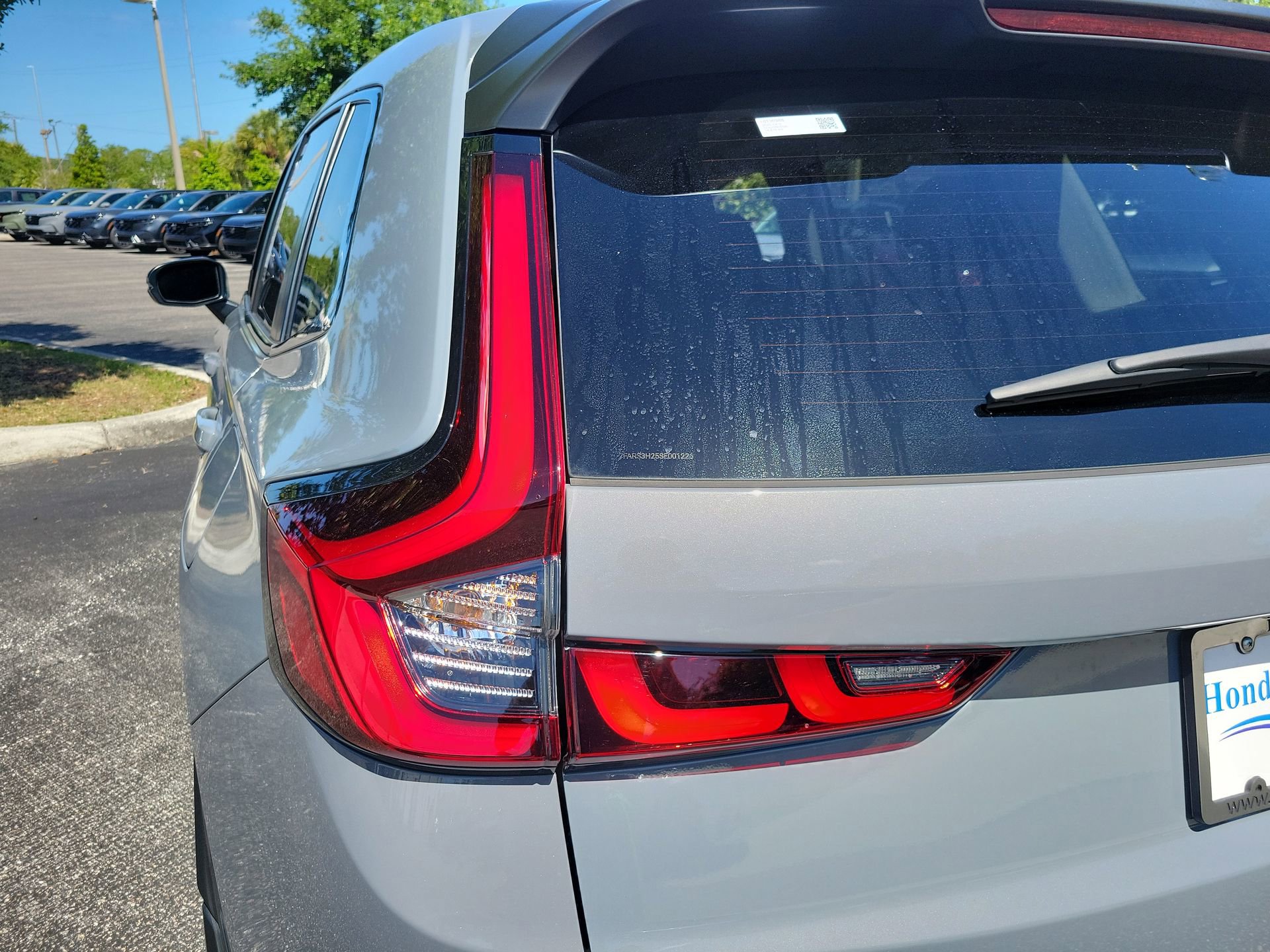 Used 2025 Honda CR-V LX image 12