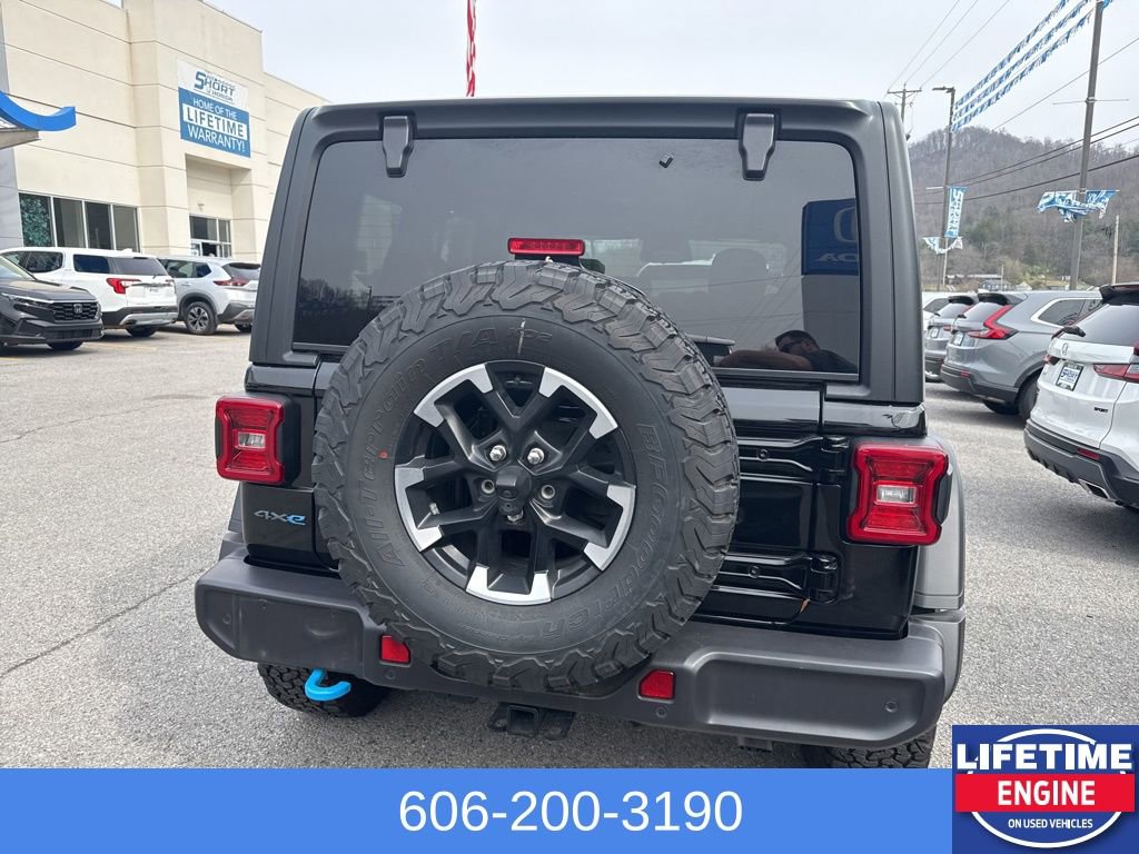 Used 2025 Jeep Wrangler Unlimited Rubicon 4xe w/ Safety Group image 9