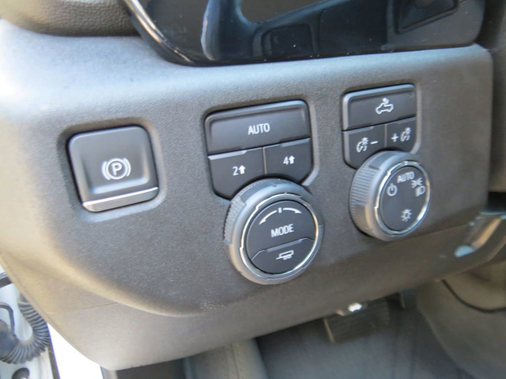 Certified 2024 Chevrolet Silverado 1500 LT AWD/4WD image 23