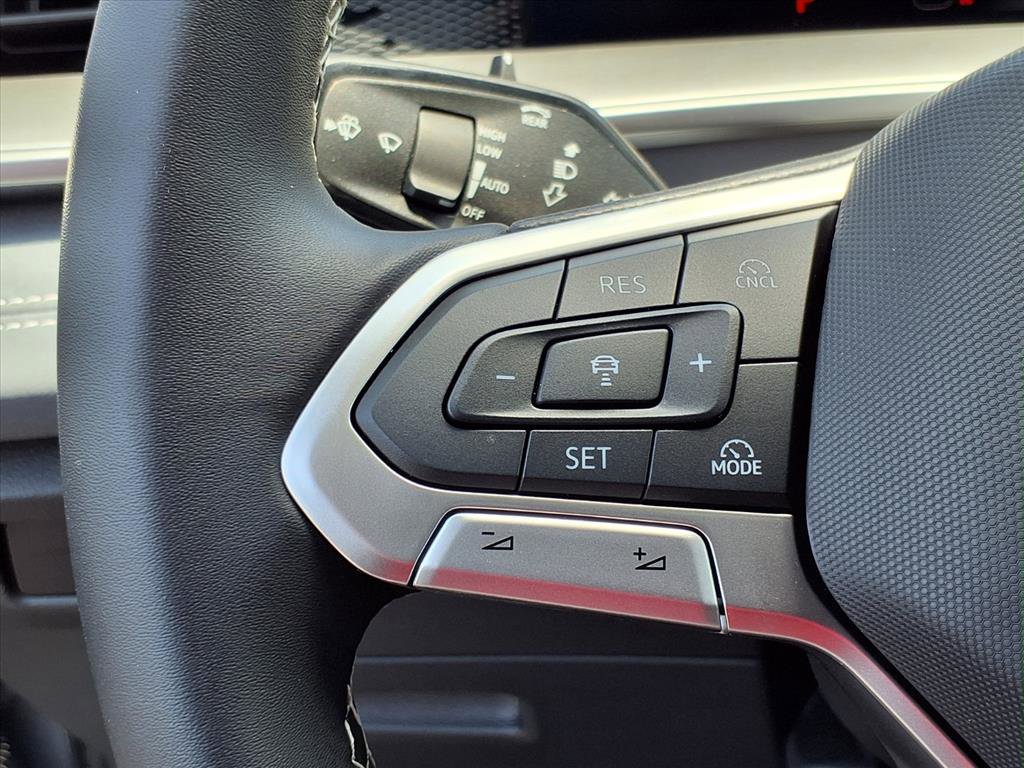 New 2026 Volkswagen Tiguan SE image 15