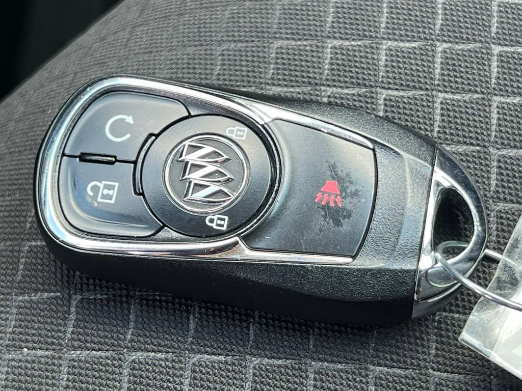 Certified 2022 Buick Encore Preferred w/ Safety Package II image 32