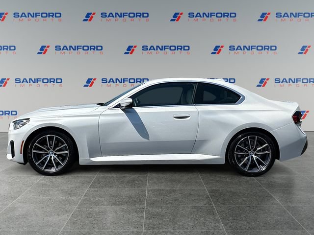 Used 2022 BMW 230i Coupe w/ Premium Package RWD image 2