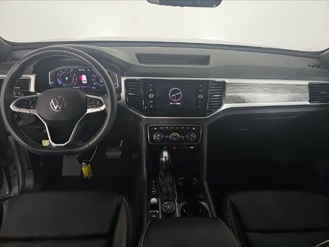 Used 2022 Volkswagen Atlas Cross Sport SE w/ Panoramic Sunroof Package AWD/4WD image 7