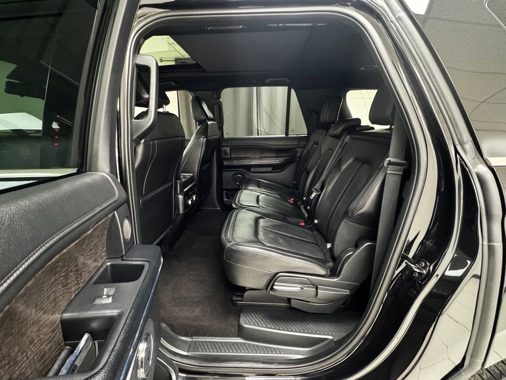 Used 2021 Ford Expedition Max Limited image 12