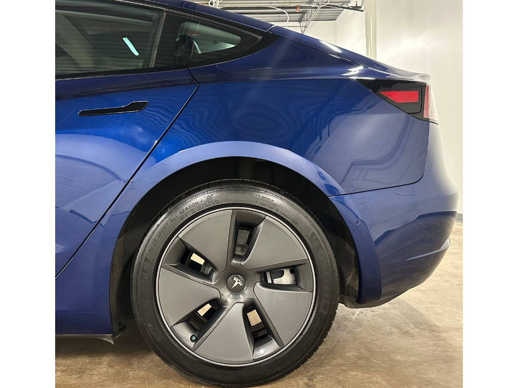 Used 2021 Tesla Model 3 Standard Range Plus RWD image 10