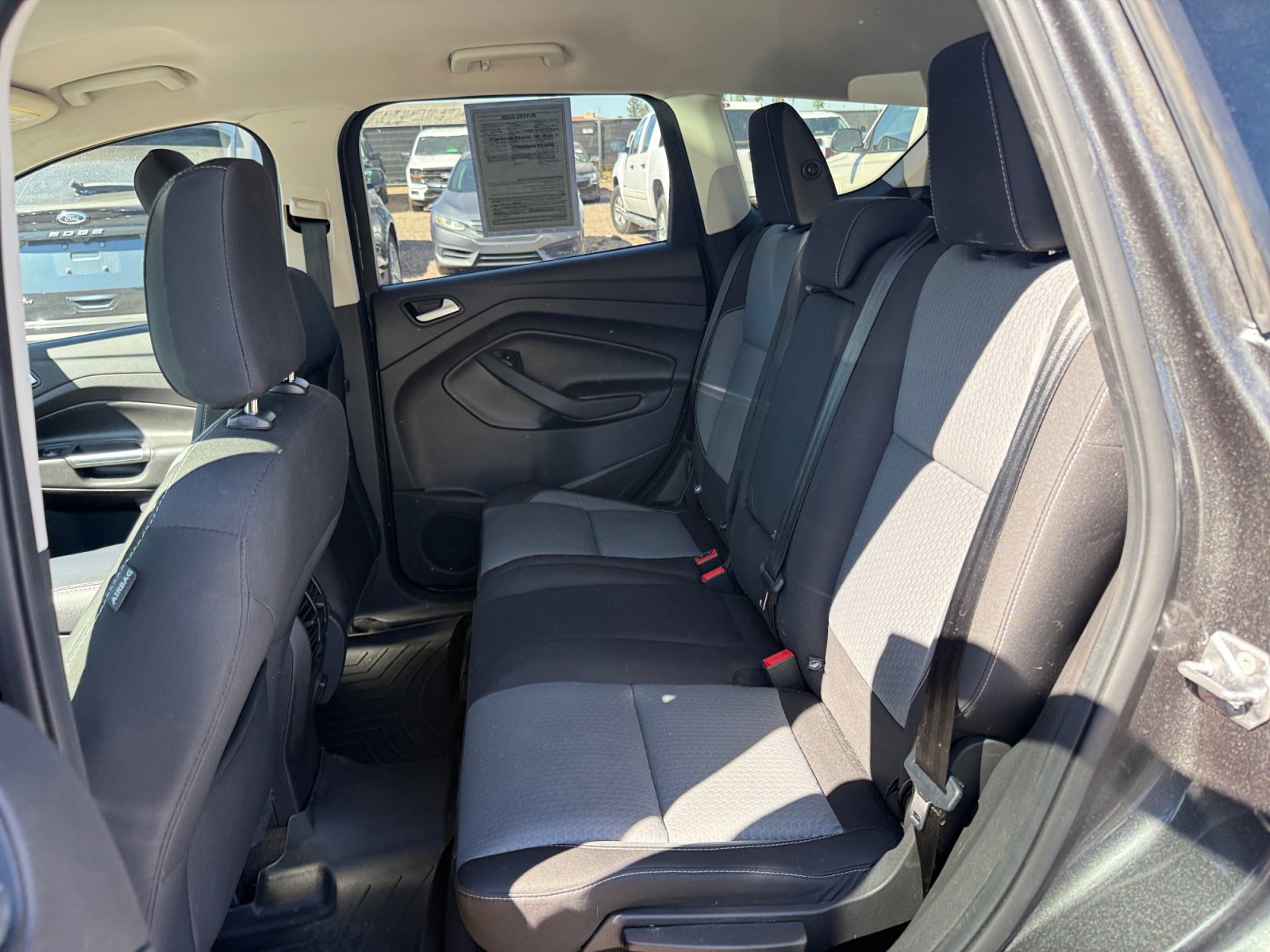 Used 2018 Ford Escape SE w/ SE Sync 3 Package image 16