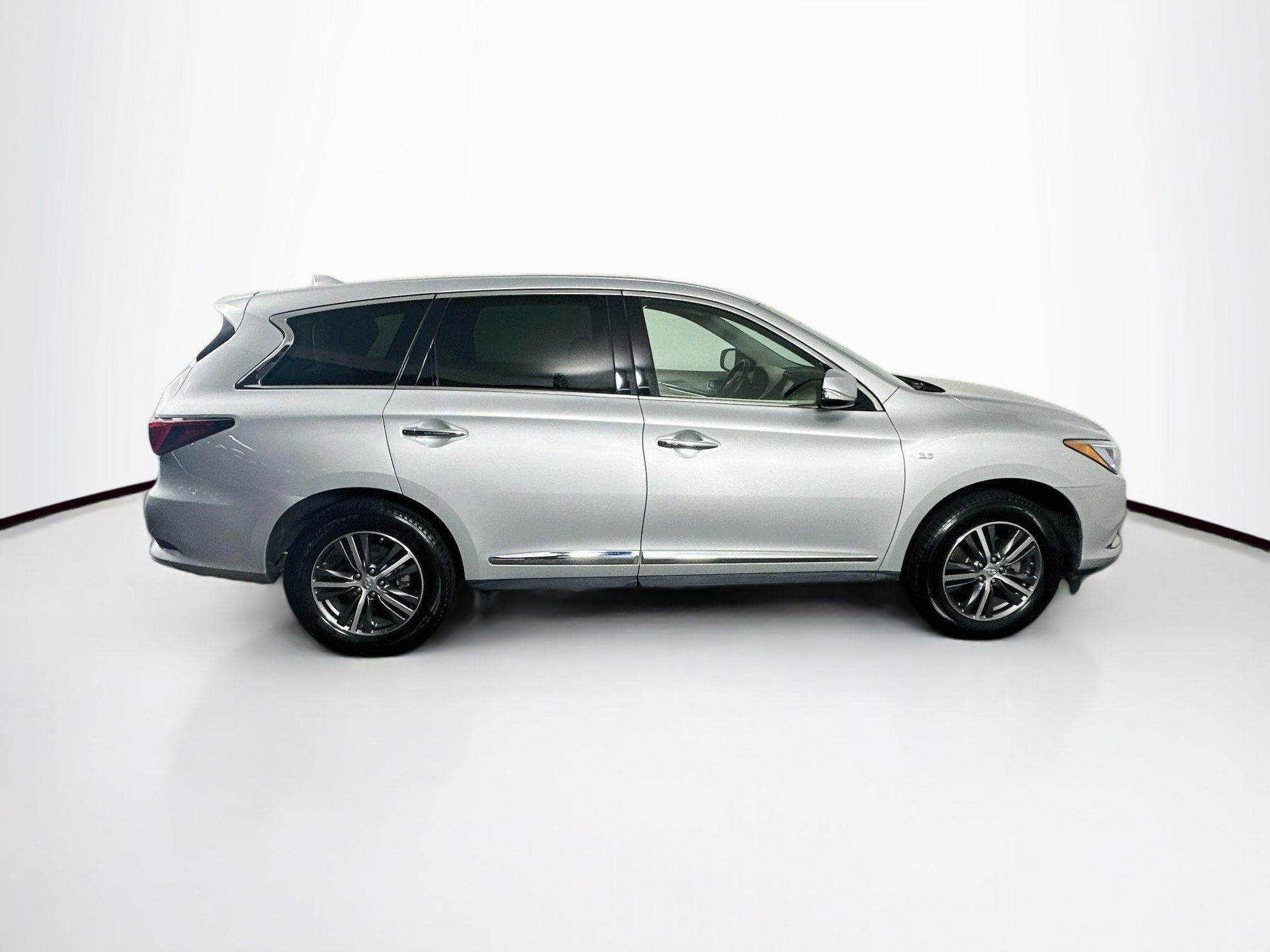 Used 2018 INFINITI QX60 FWD image 10