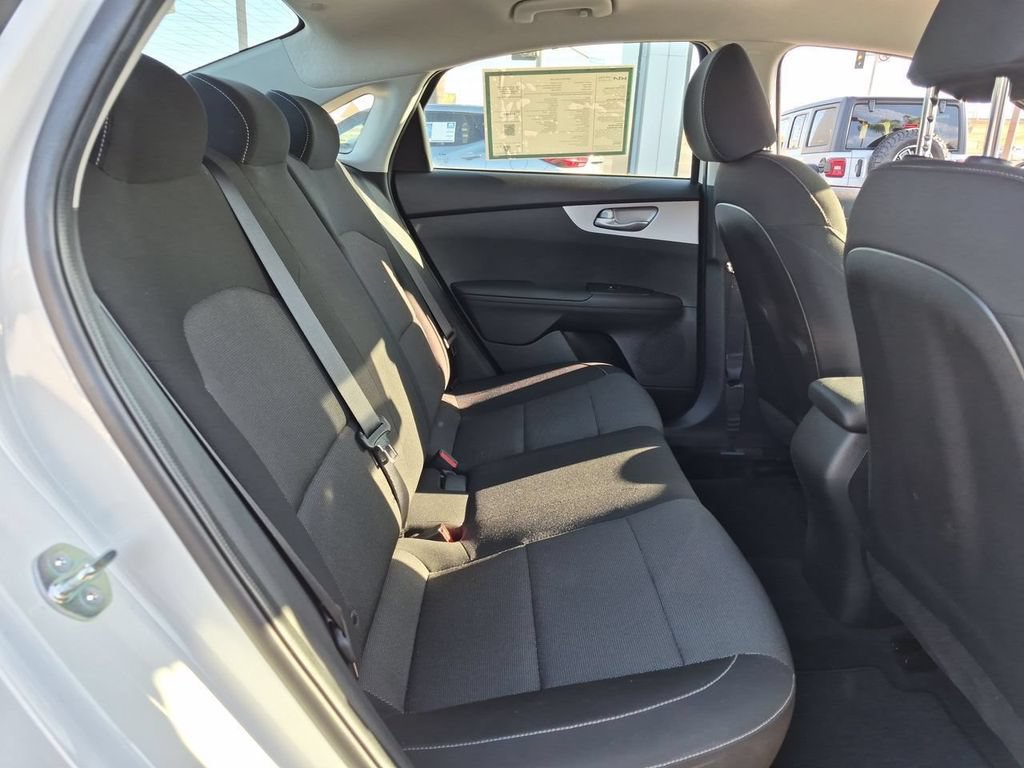 Certified 2023 Kia Forte LXS FWD image 26
