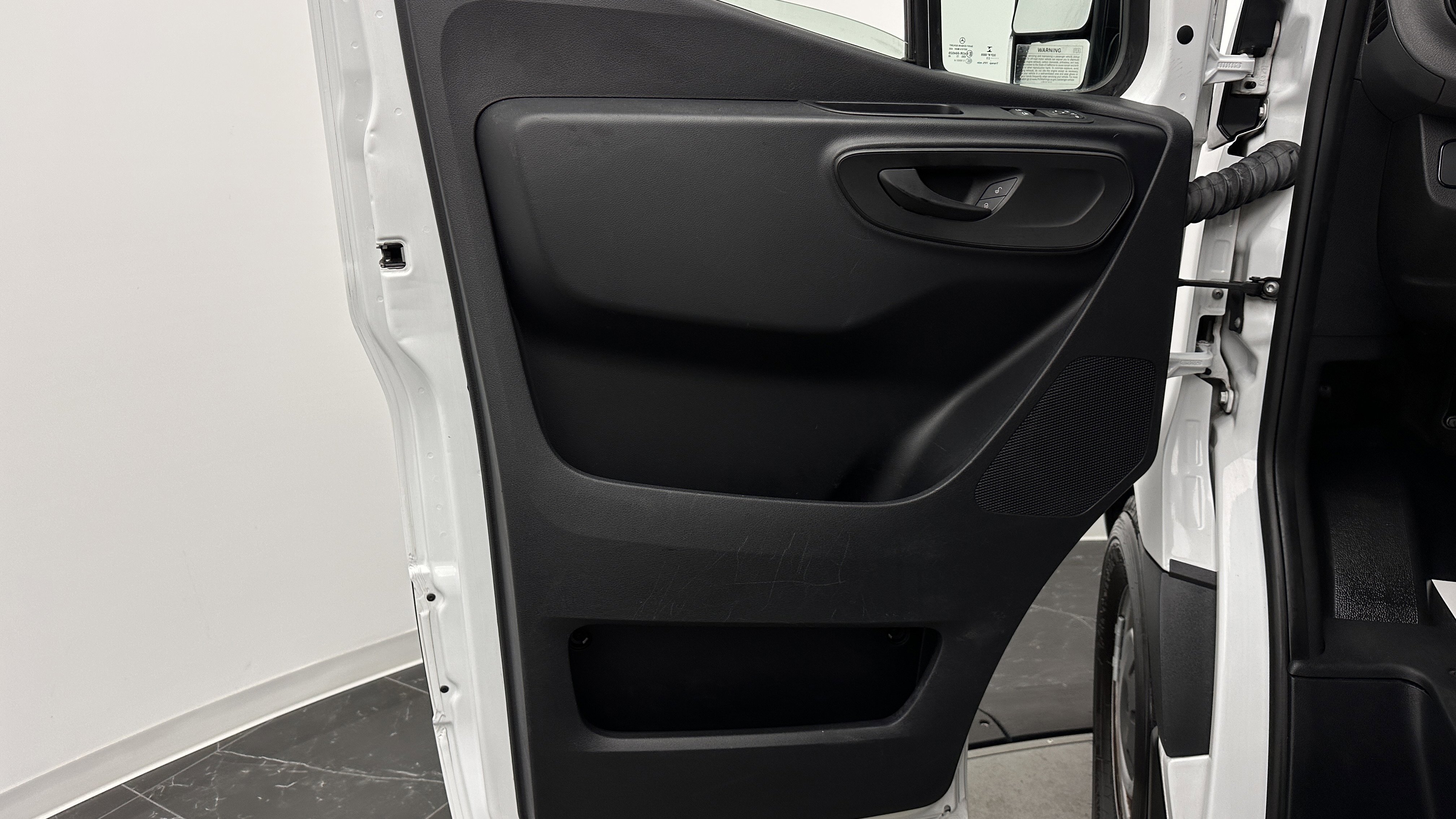 Used 2022 Mercedes-Benz Sprinter 1500 image 10