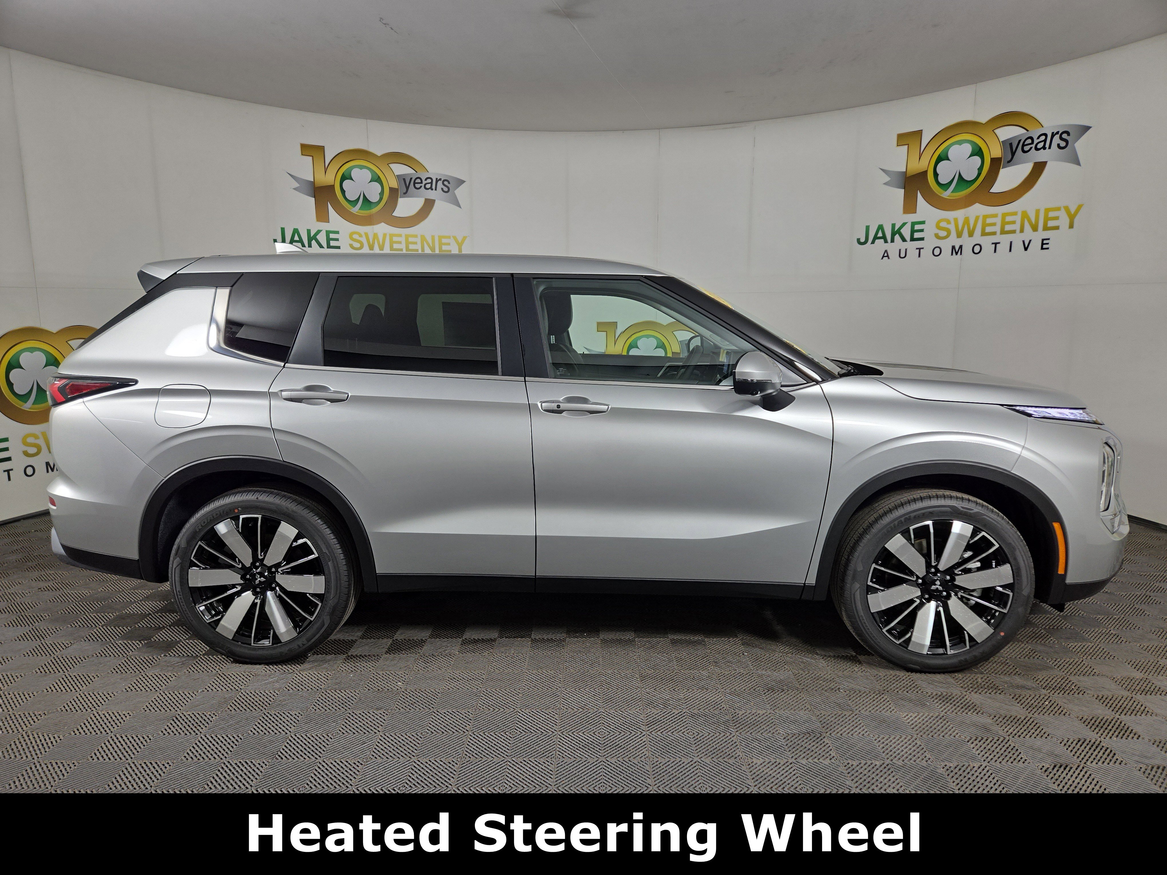 New 2026 Mitsubishi Outlander SE AWD/4WD image 8