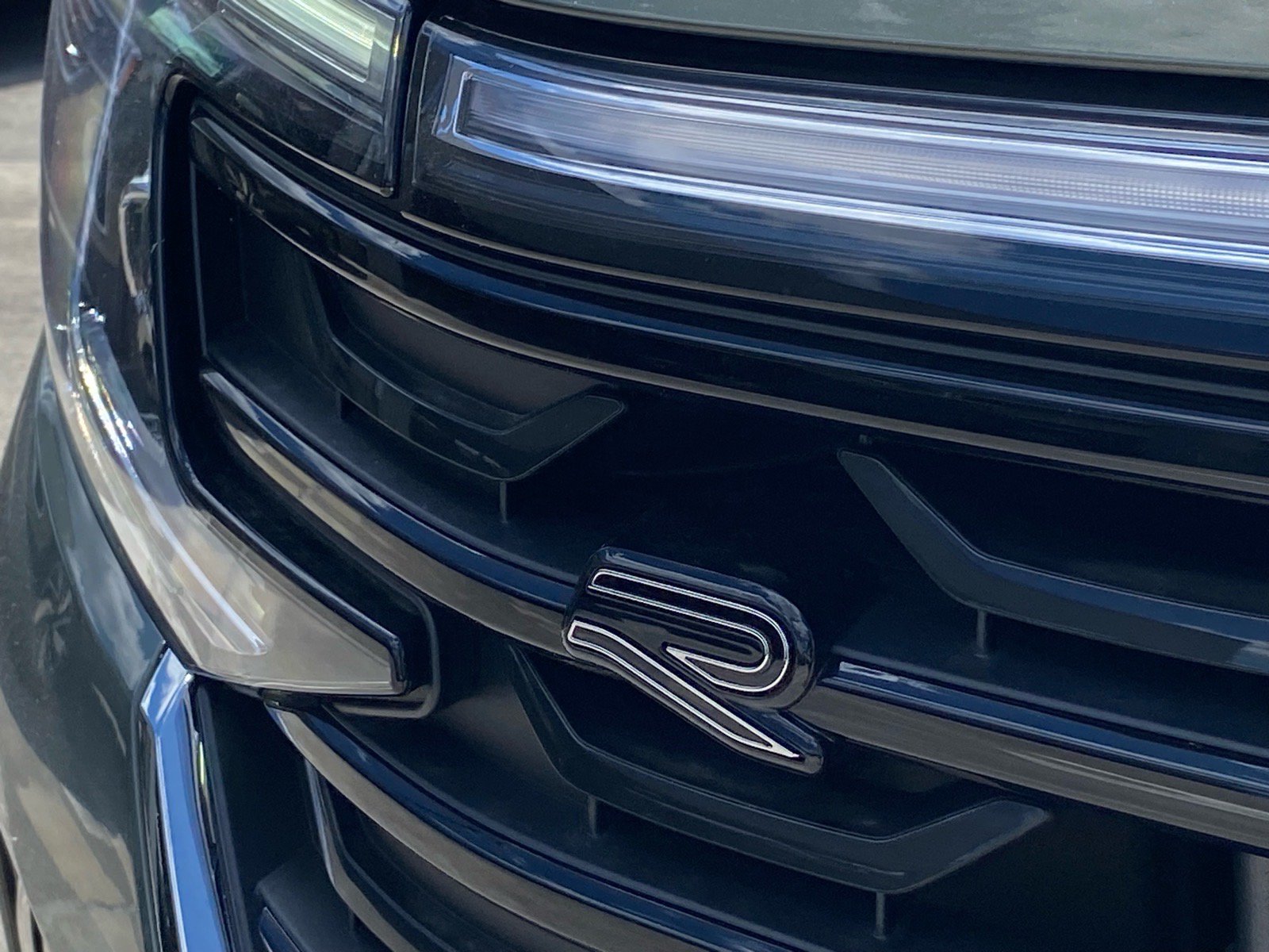 New 2026 Volkswagen Atlas Cross Sport SEL Premium R-Line AWD/4WD image 5