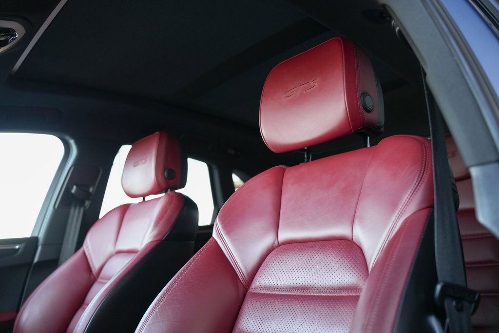 Used 2018 Porsche Macan GTS image 36