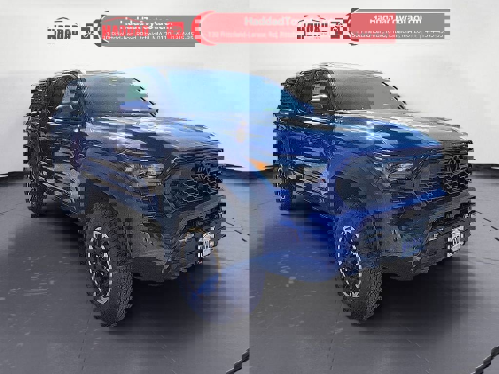 New 2025 Toyota Tacoma TRD Off-Road image 7