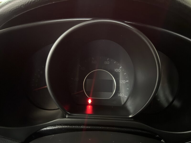 Used 2019 Kia Soul FWD image 27
