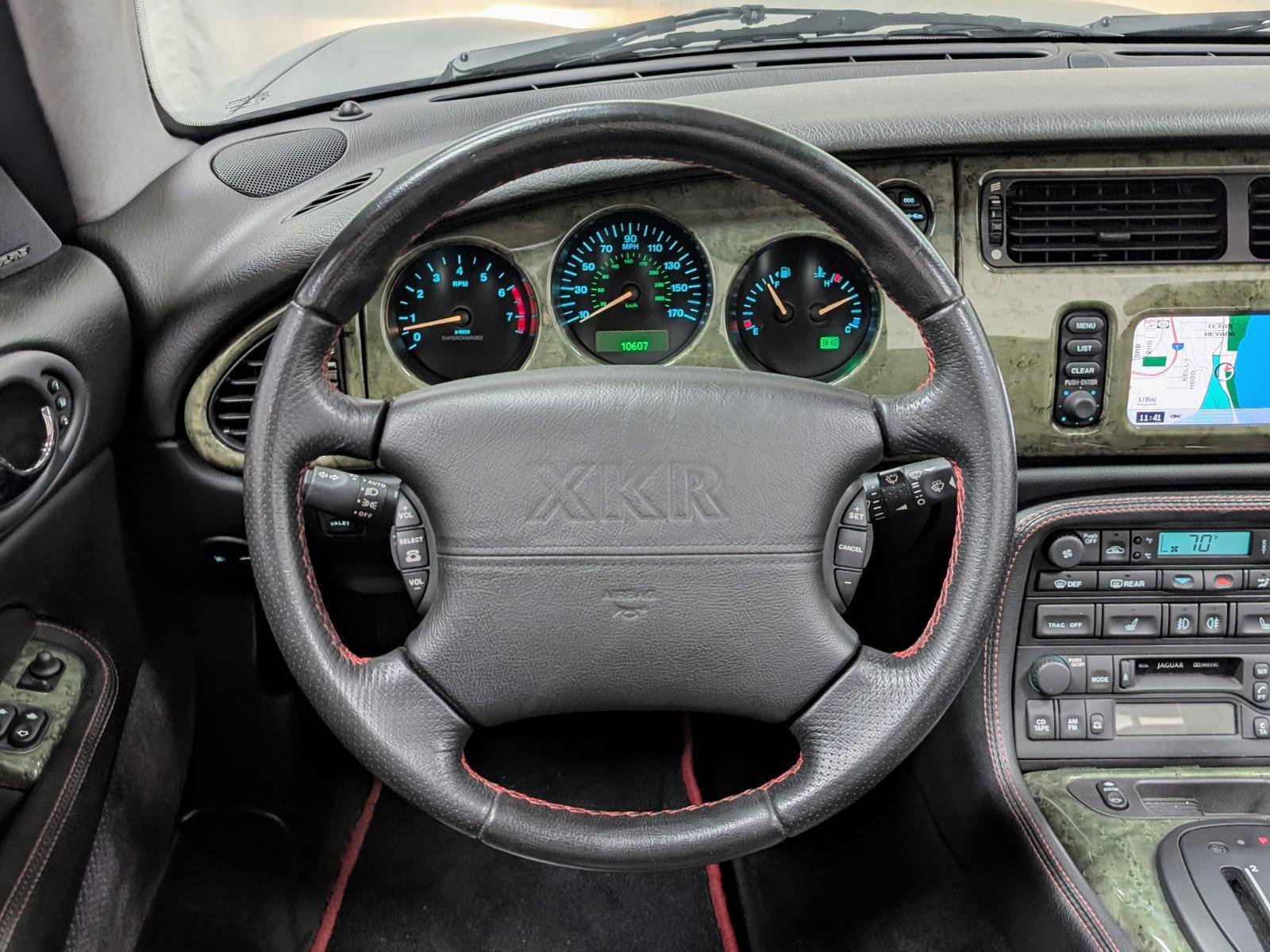 Used 2001 Jaguar XKR Convertible image 34