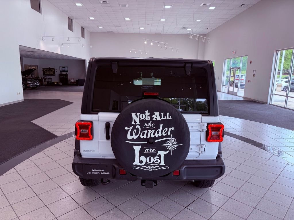 Used 2024 Jeep Wrangler Unlimited Sport AWD/4WD image 11